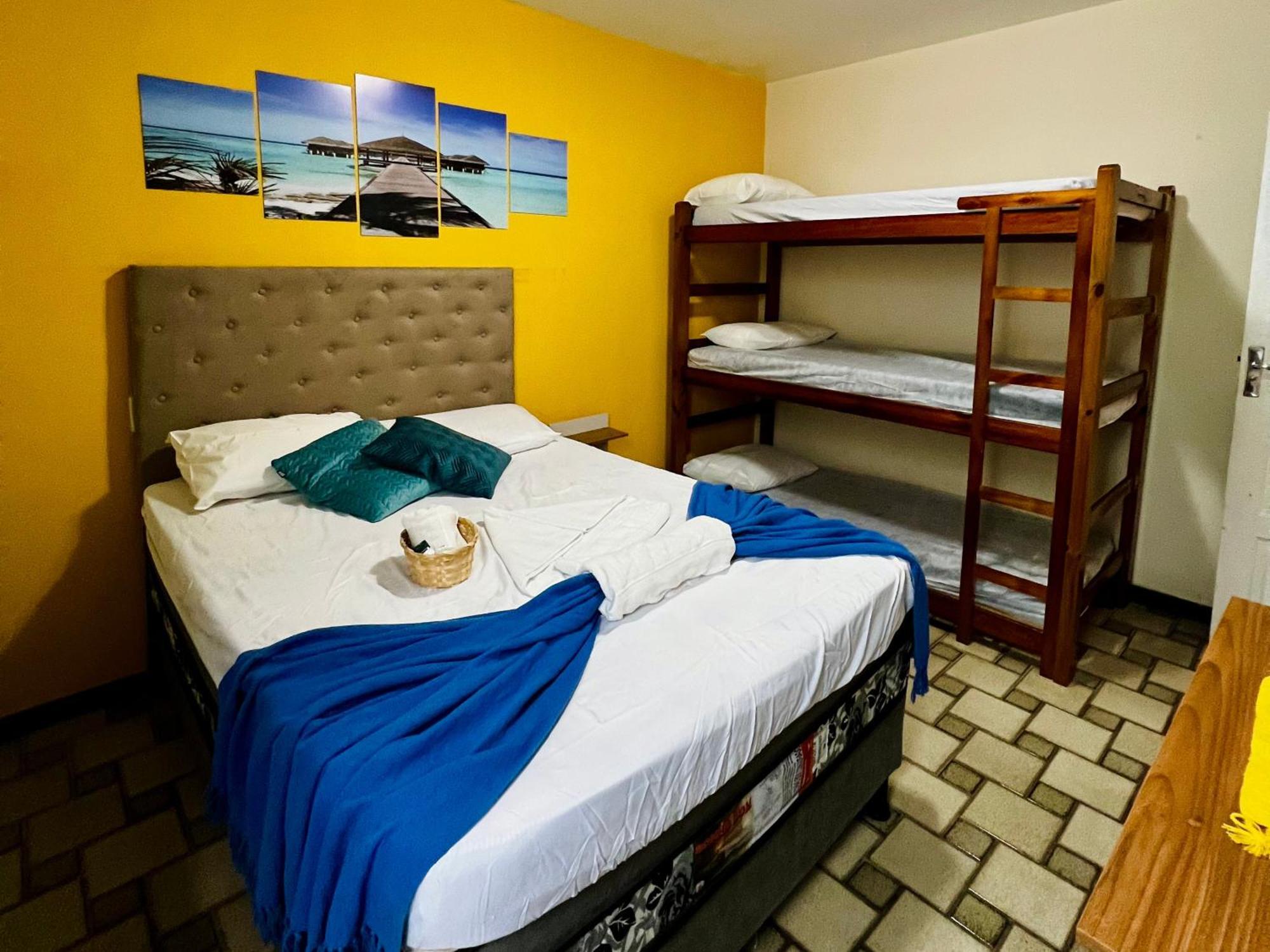 Do Luar Hostal *